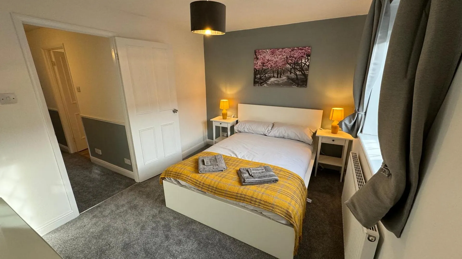 Cosy Home With Parking Close To City Centre Exeter