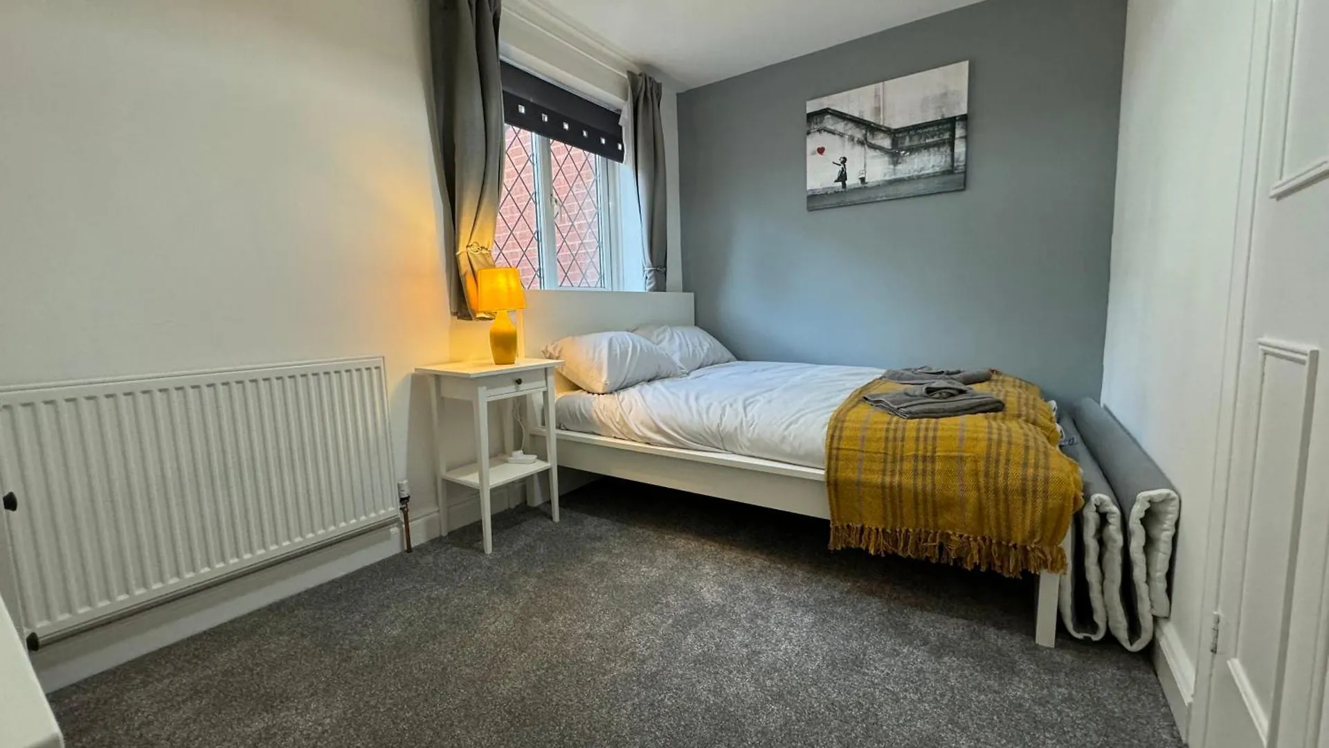 Cosy Home With Parking Close To City Centre Exeter