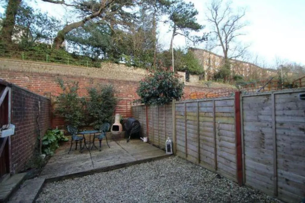Holiday home Cosy Home With Parking Close To City Centre Exeter
